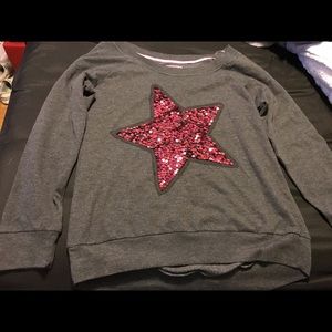 Long sleeve wide shoulder shirt